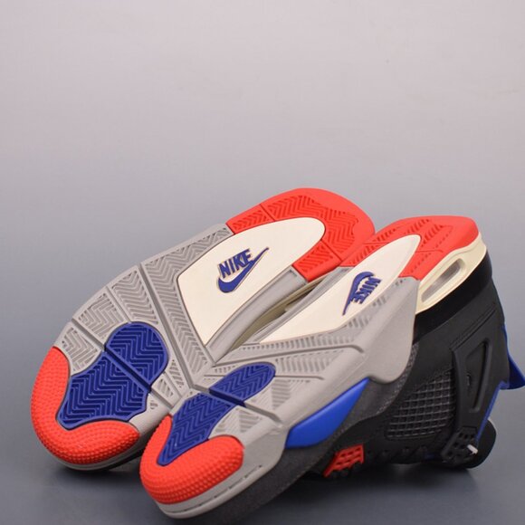 Jordan 4 Retro Rare Air Sneaker - Picture 4 of 9